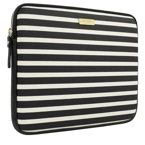 Kate Spade black and white Zip Sleeve for laptops or tablets - Picture 8 of 9